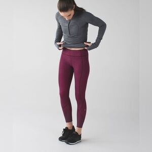 Lululemon Tight Stuff Tight
Star Pixel Raspberry Bordeaux Drama